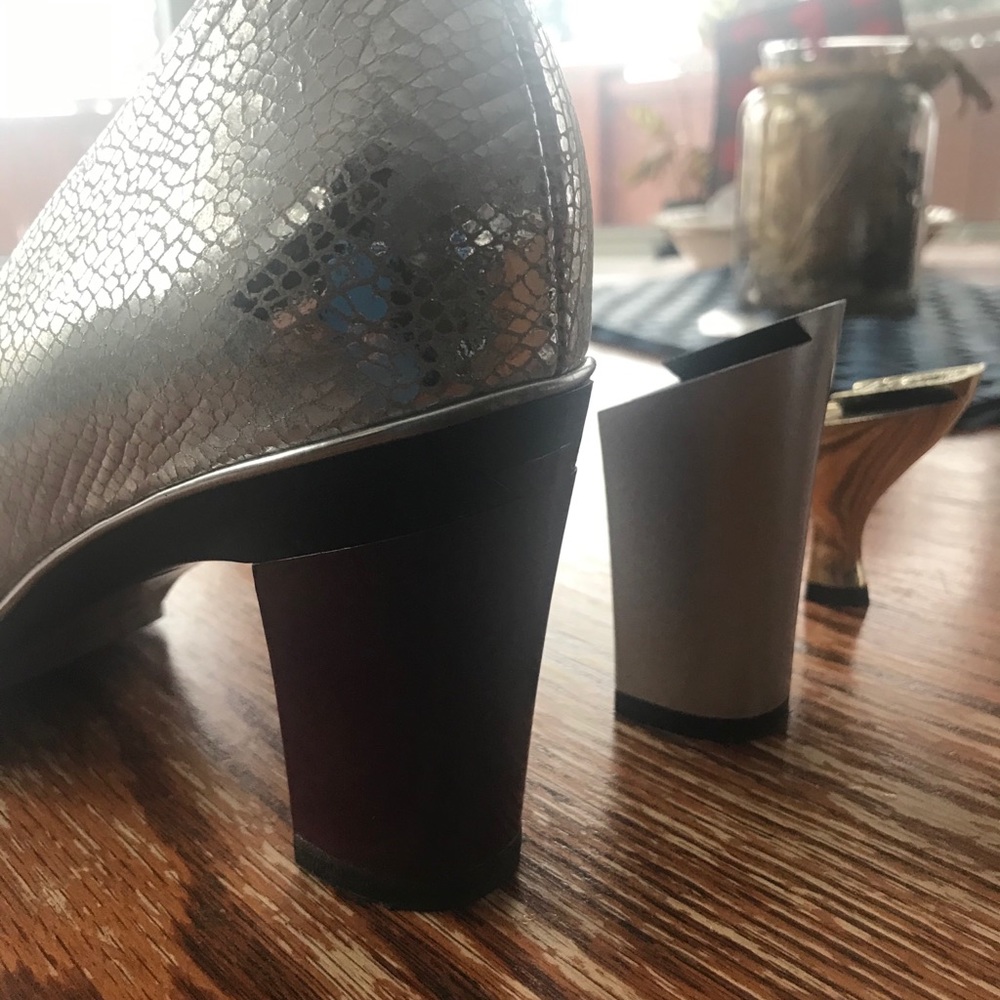 Tanya Heath Valerie Sabine Silver Pumps + Heels